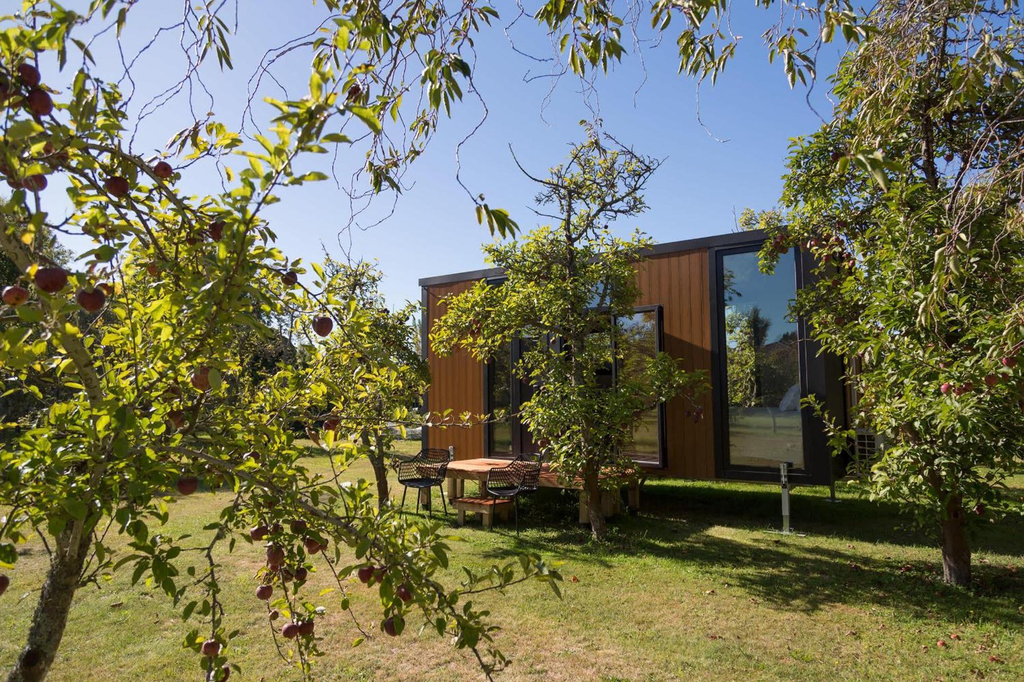 Applewood 2 By Tiny Away Holiday home *